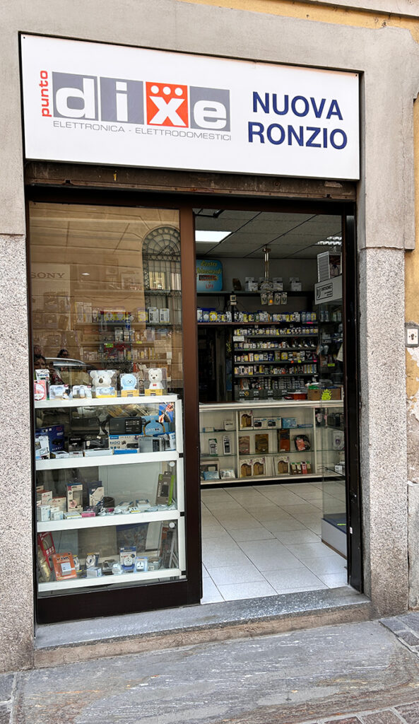 Vetrina Nuova Ronzio Claudio